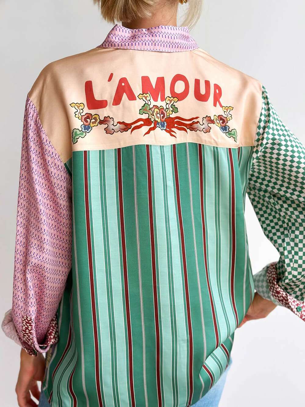 Ada | Blouse met Patchwork Print en Statement Detail