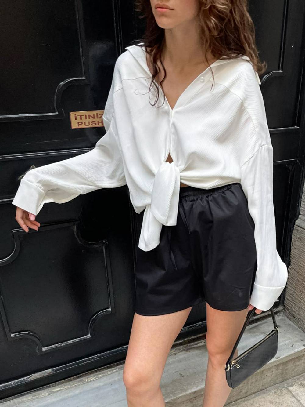 Aesha | Blouse met Relaxte Fit