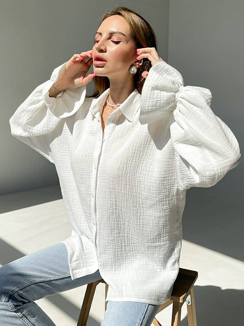 Aiyana | Luchtige Blouse met Structuur en Strikdetail