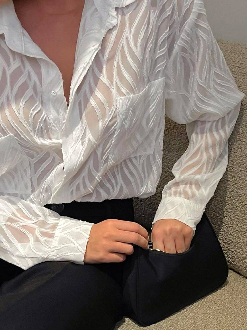 Aimée | Transparante Blouse met Structuur en Elegante Fit