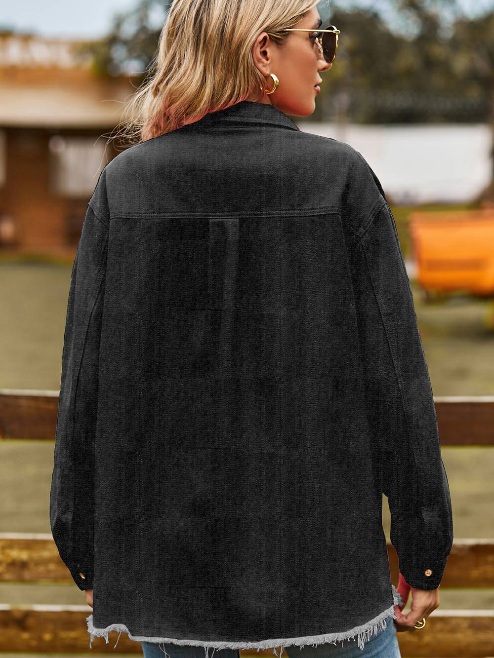 Adrian | Denim Overshirt met Rafel Details en Relaxte Fit