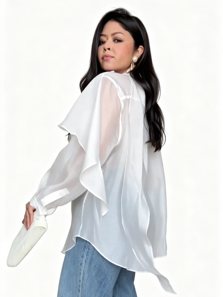 Laura | Blouse met Watervalhals en Luchtige Mouwen