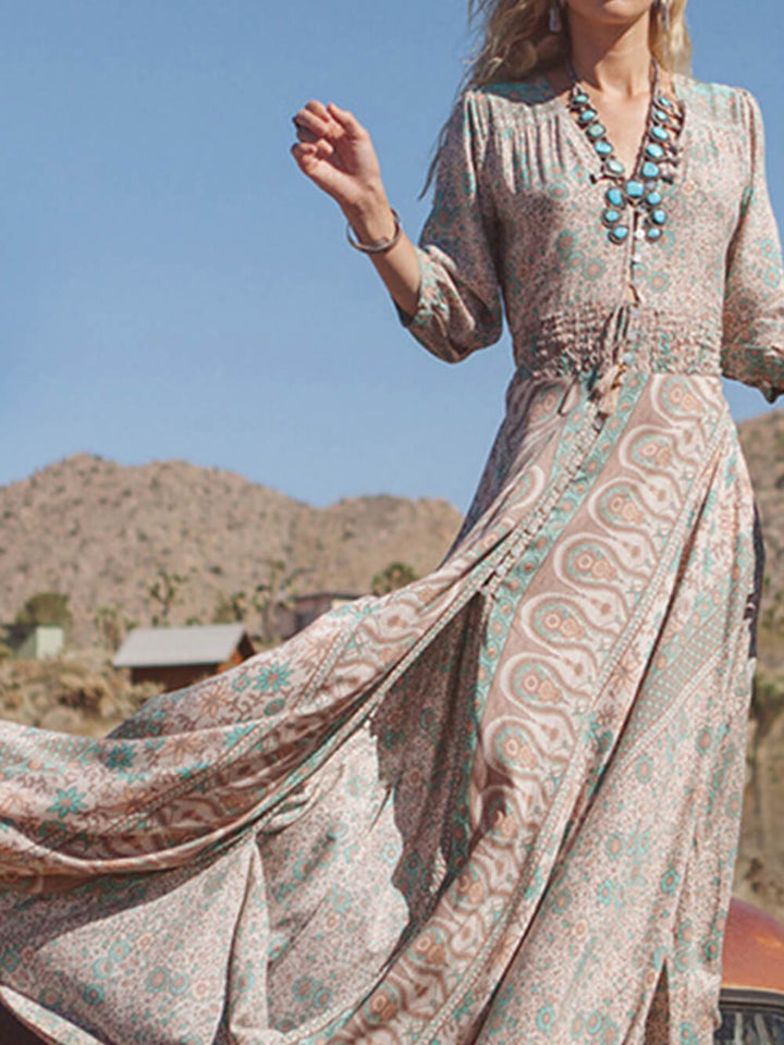 Ilse | Maxi Jurk met Paisley Print en Ceintuur