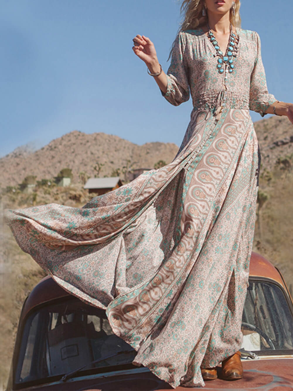 Ilse | Maxi Jurk met Paisley Print en Ceintuur