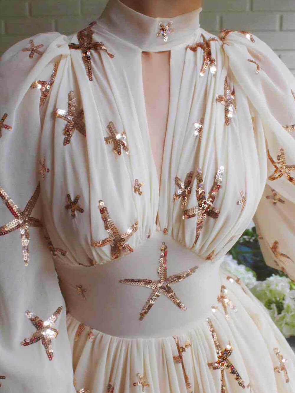 Elowen | Maxi Jurk met Borduurdetails en Split