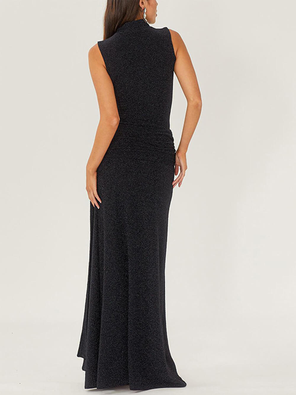 Sienna | Maxi Jurk met Hoge Hals en Ceintuurdetail