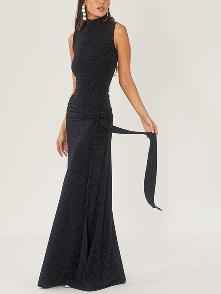 Sienna | Maxi Jurk met Hoge Hals en Ceintuurdetail
