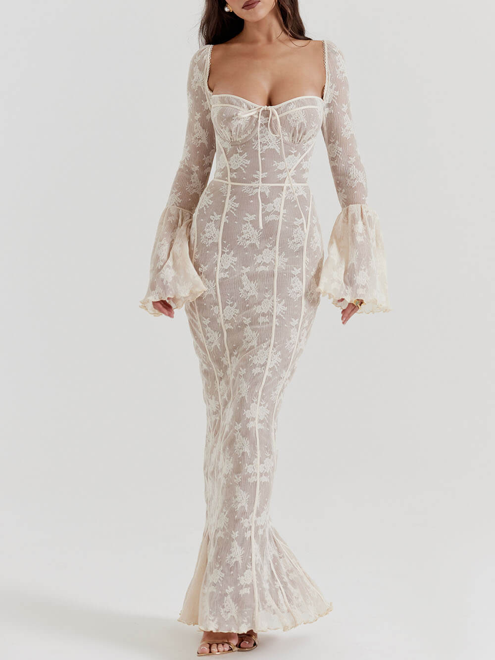 Aveline | Maxi Jurk met Kant en Flared Mouwen