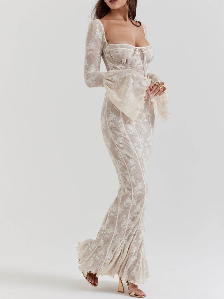 Aveline | Maxi Jurk met Kant en Flared Mouwen