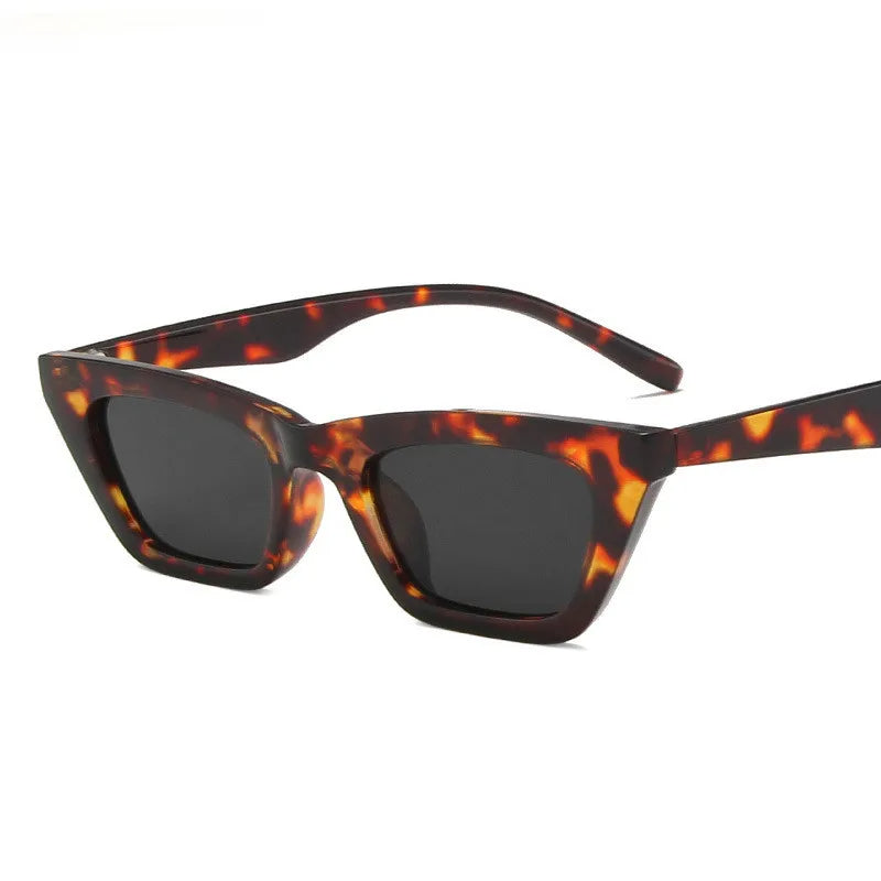 Alky | Slim Cat-Eye Zonnebril