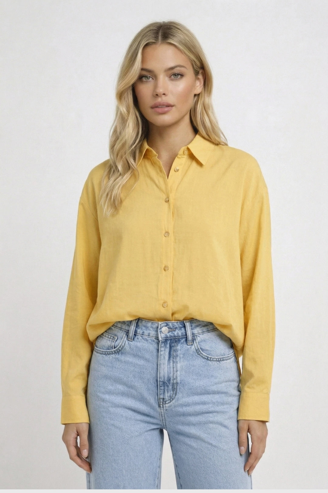 Alisa | Luchtige Blouse met Knopen en Relaxte Pasvorm