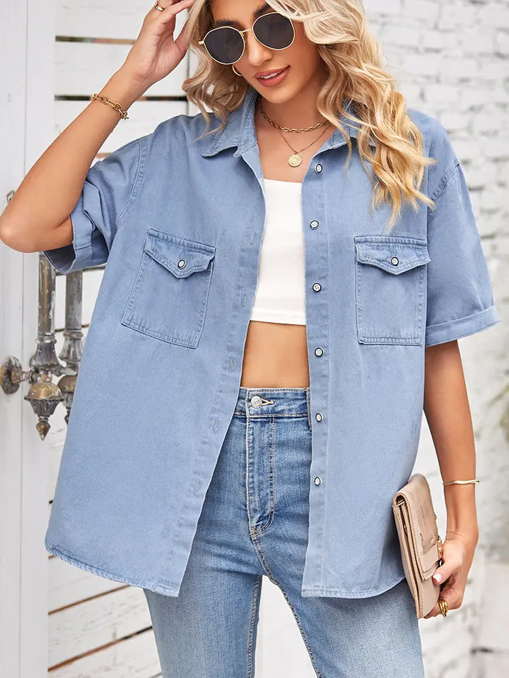 Saar | Denim Blouse met Korte Mouwen en Utility Details