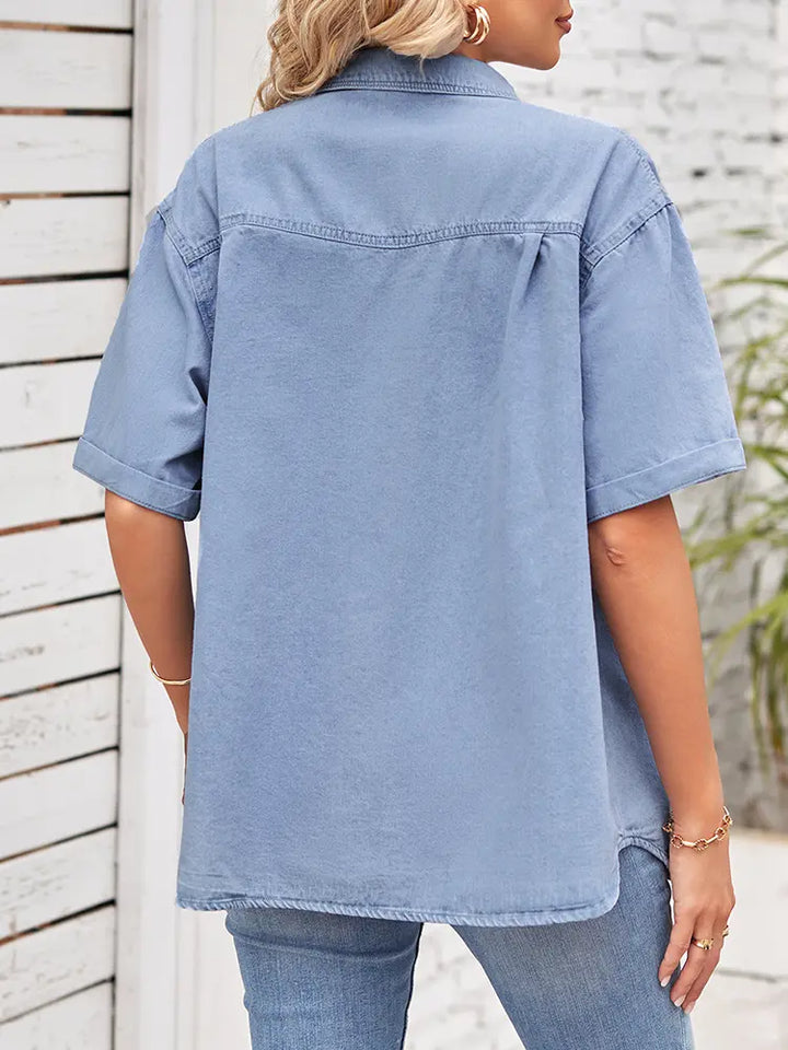 Saar | Denim Blouse met Korte Mouwen en Utility Details
