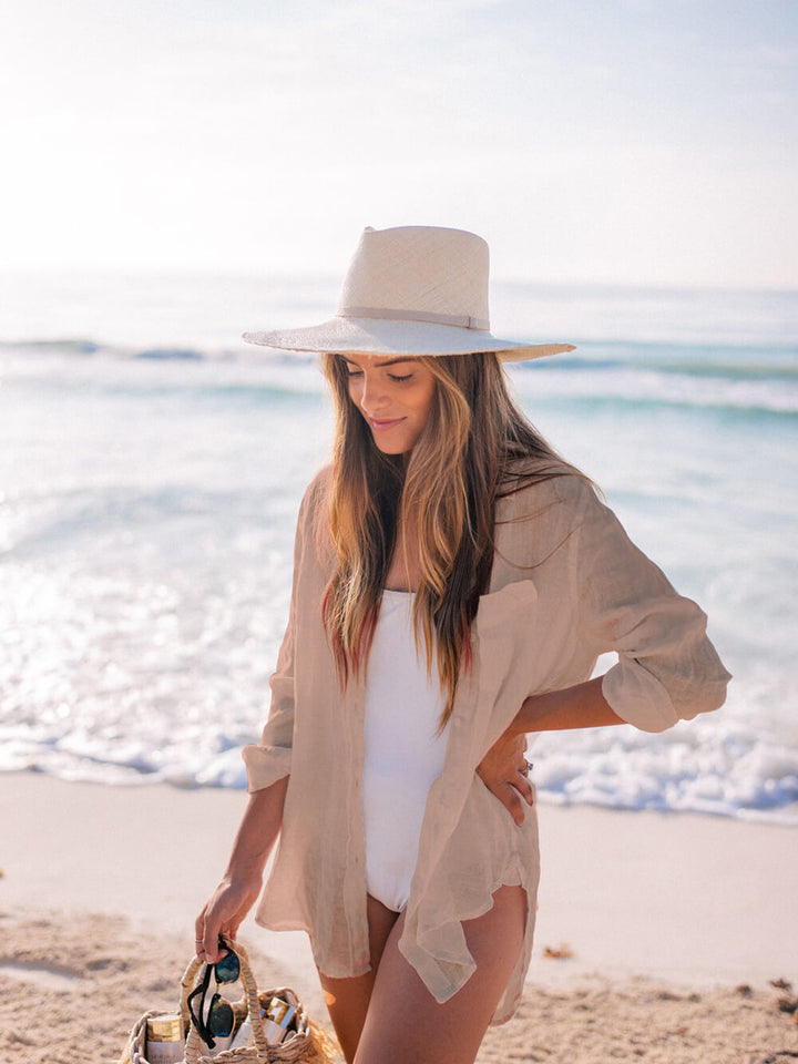Aisha | Luchtige Strand Blouse met Strikdetail
