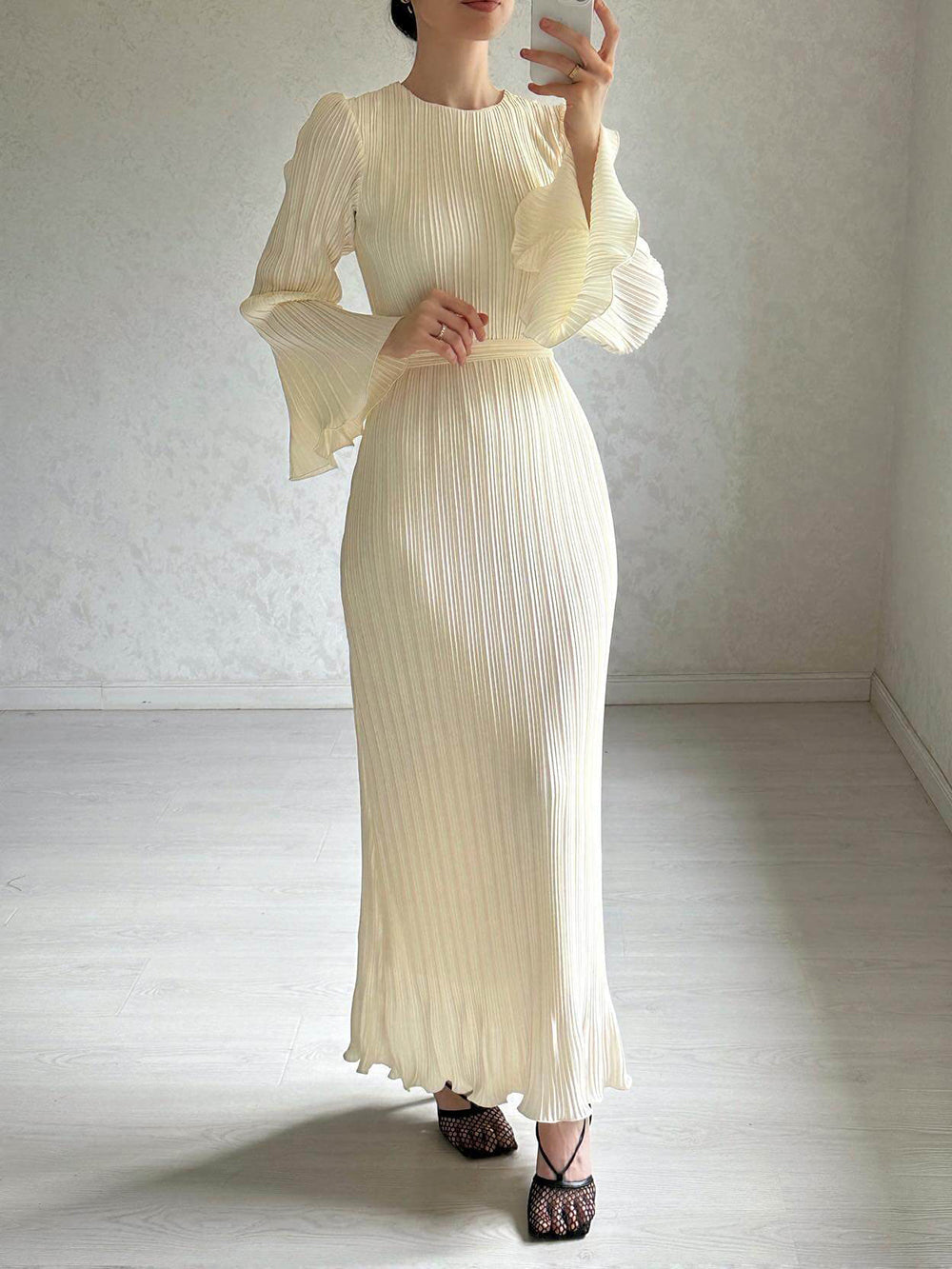 Odette | Maxi Jurk met Geplooide Structuur en Flared Mouwen