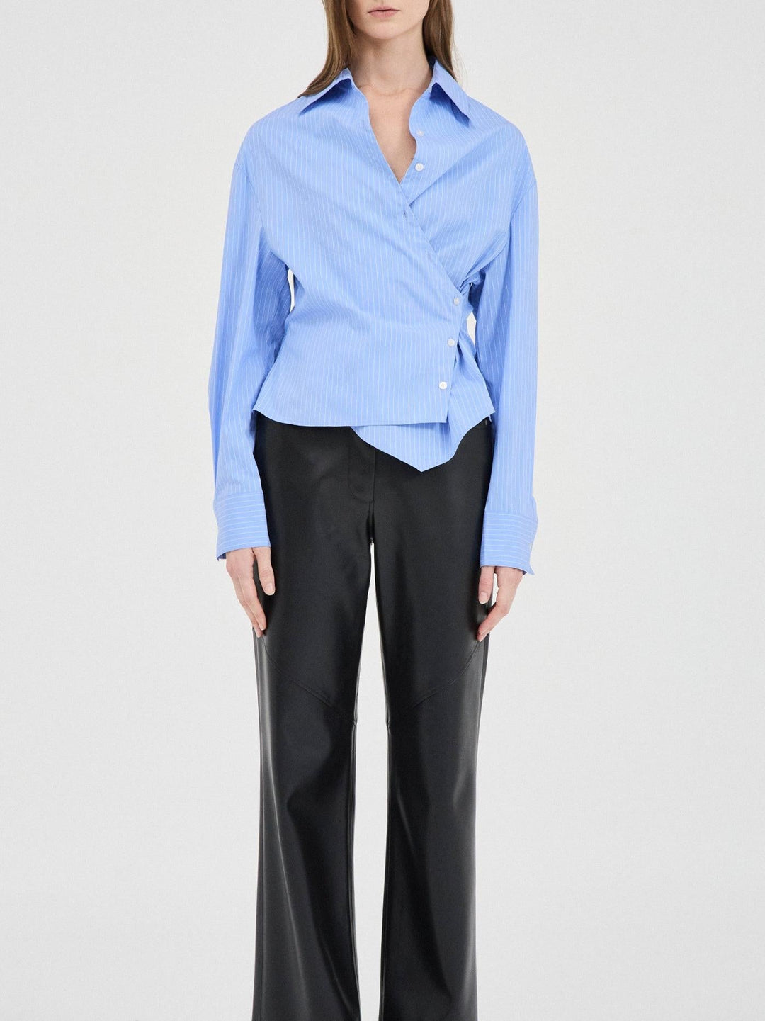 Sara | Blouse met Wikkel Detail en Fijne Strepen
