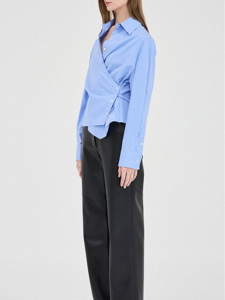 Sara | Blouse met Wikkel Detail en Fijne Strepen