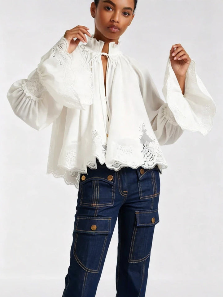 Noor | Blouse met Ruffle Kraag en Statement Mouwen