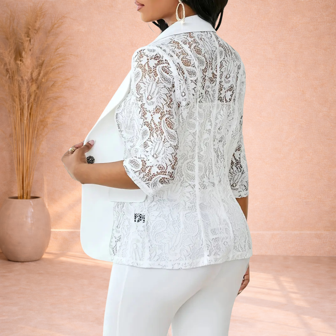 Avery | Blazer met Kantdetails en 3/4 Mouwen