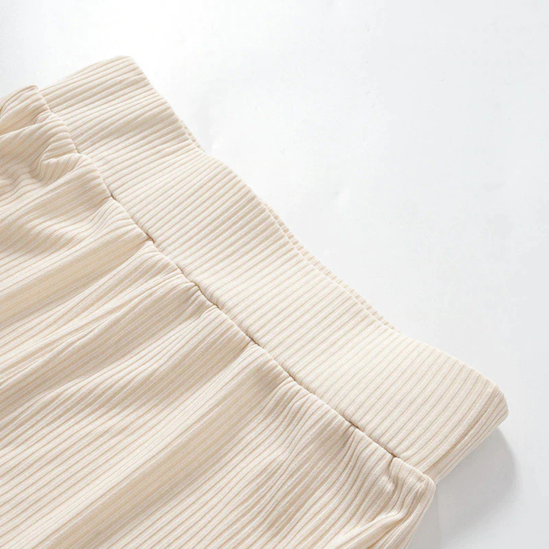 Elira | Ribbed Flare Broek