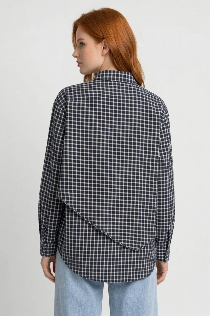 Angelina | Geruite Blouse met Strikdetail