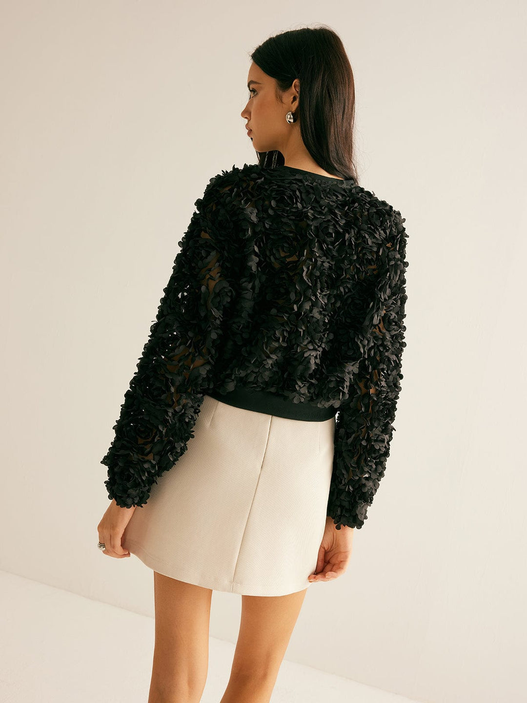 Elise | Textured Jacket met 3D Details