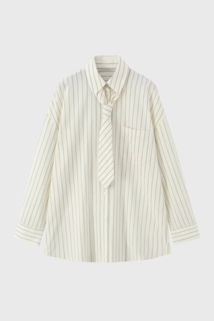 Abigail | Gestreepte Blouse met Stropdas