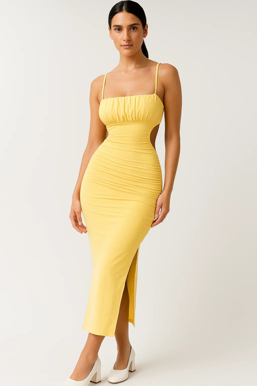 Sienna | Getailleerde Midi Jurk met Cut-Out