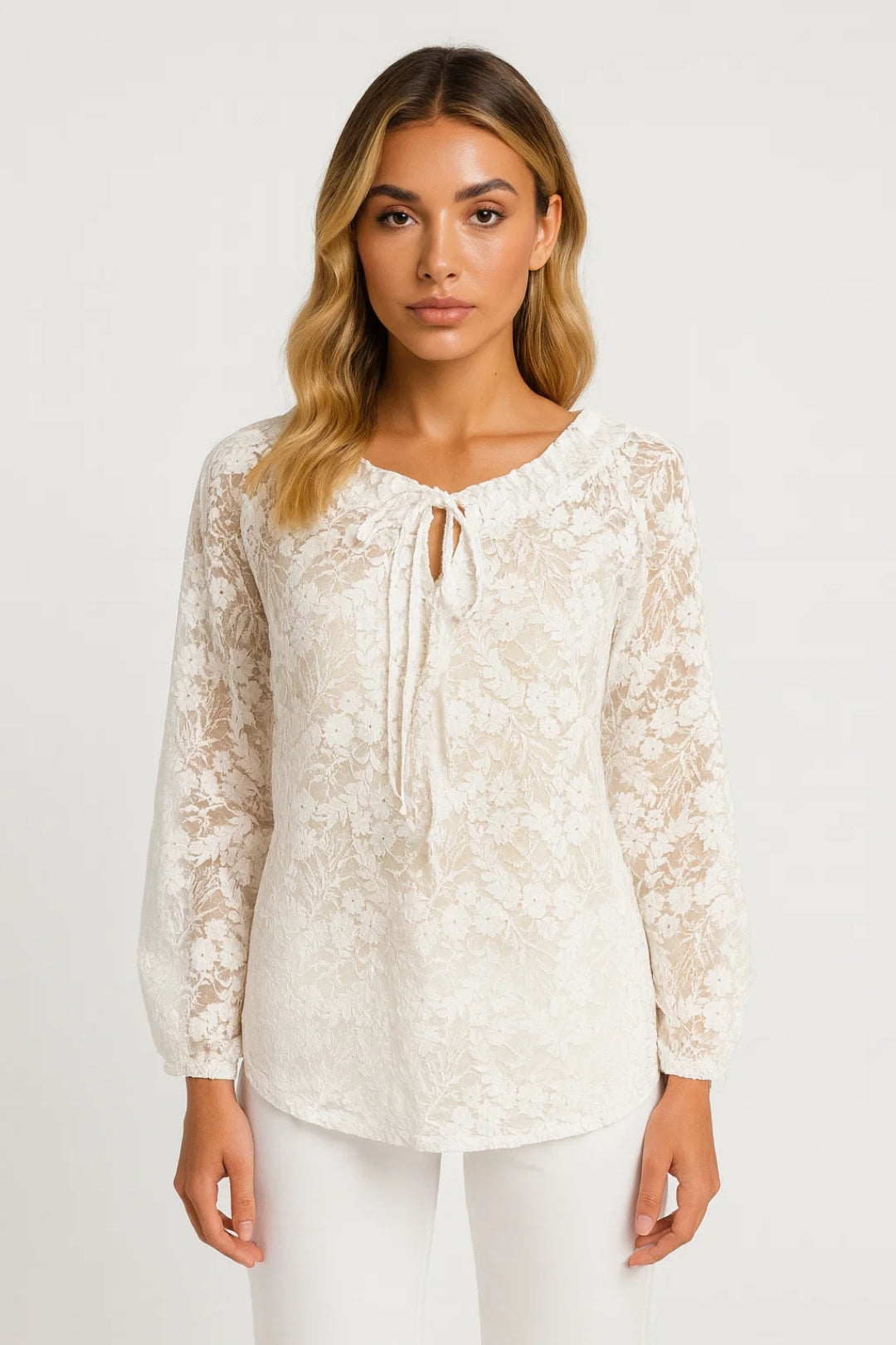 Christel | Elegante Kantblouse met Lange Mouwen