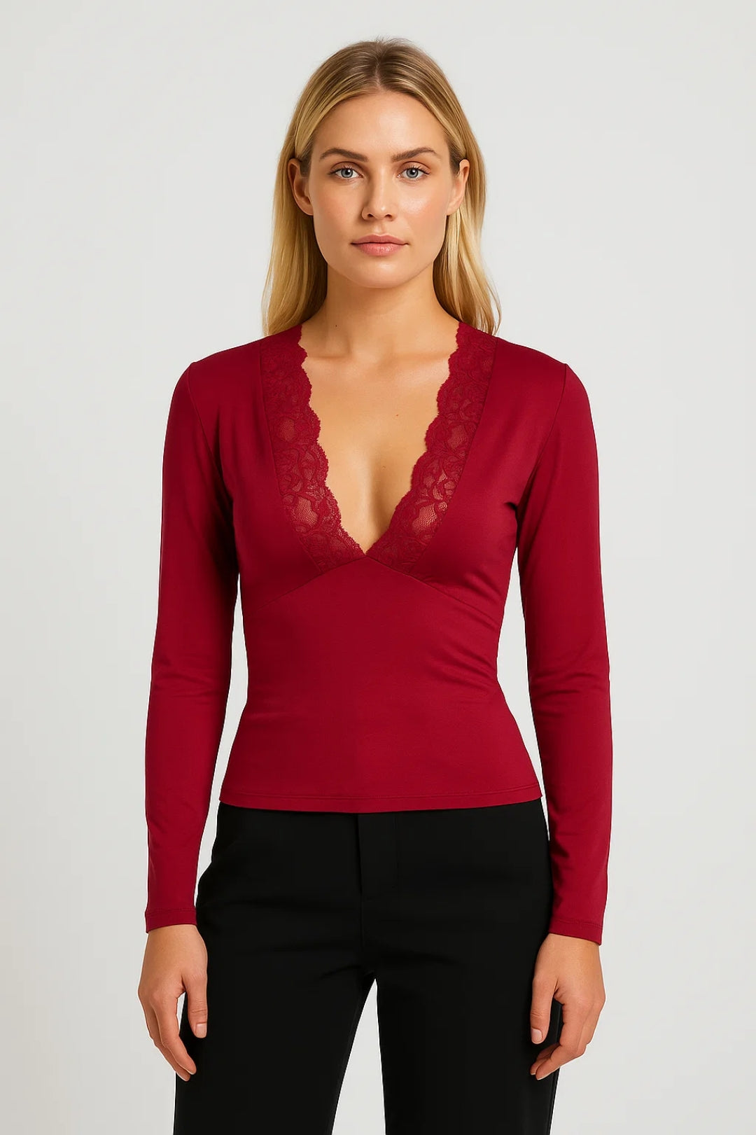 Benthe | Elegante Top met Kant V Hals