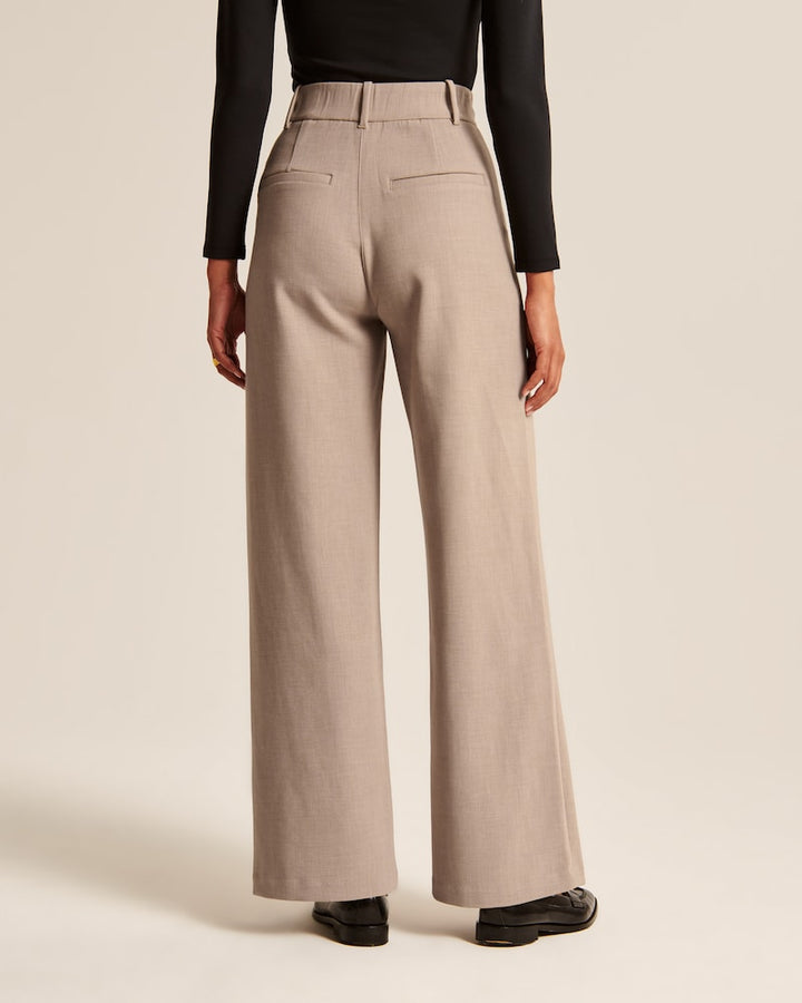 Floor | Wide Leg Pantalon in Taupe