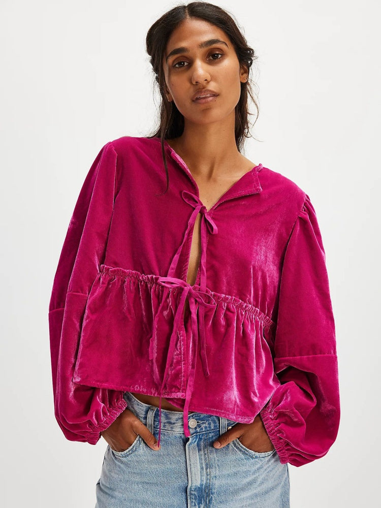 Bente | Fluwelen Blouse met Strikdetail en Cropped Fit