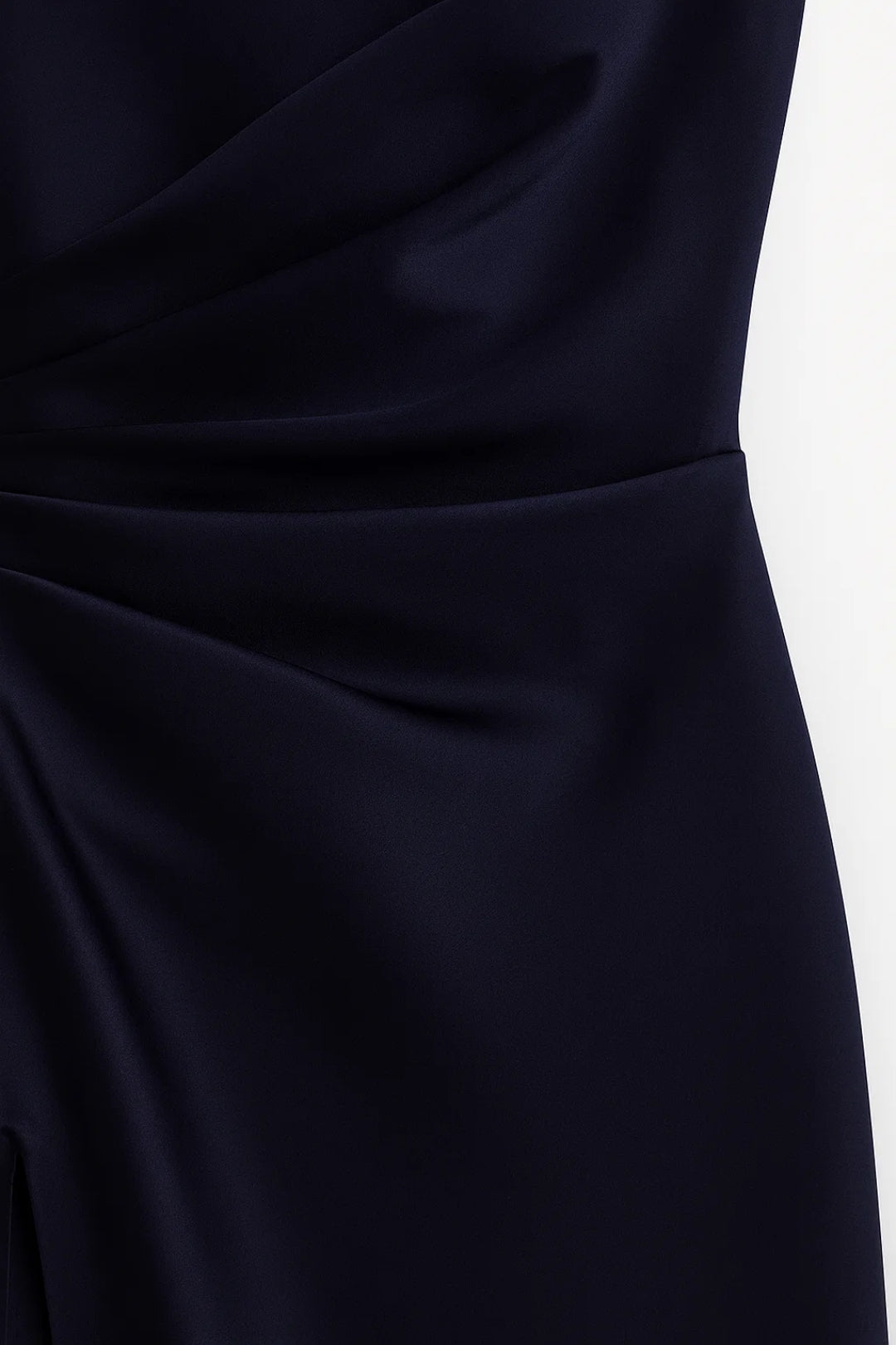 Valerie | One-Shoulder Galajurk