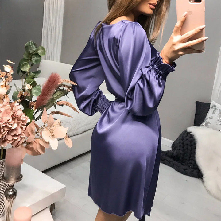 Elena | Satin Mini Jurk met Strikceintuur