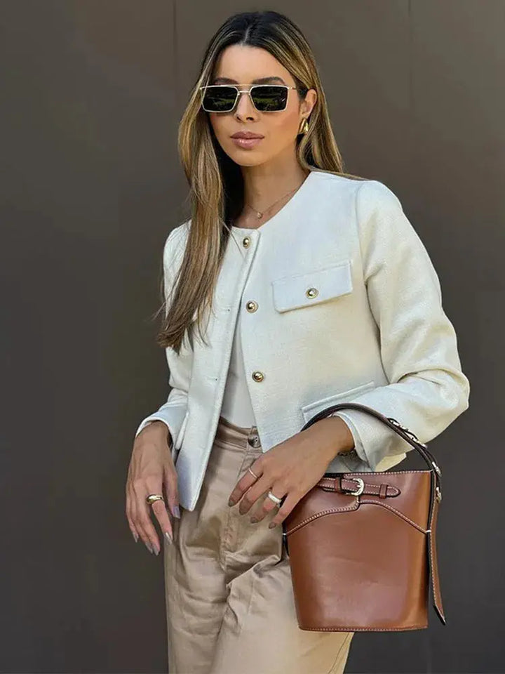 Amélie | Cropped Jack met Luxe Knopen