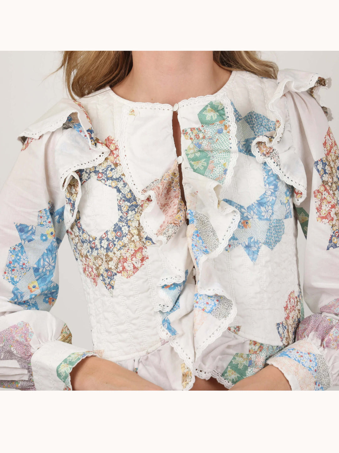 Sofie | Blouse met Patchwork Print en Ruffle Details