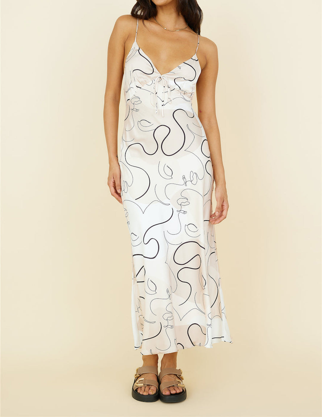 Sienna | Minimalistische Slipdress