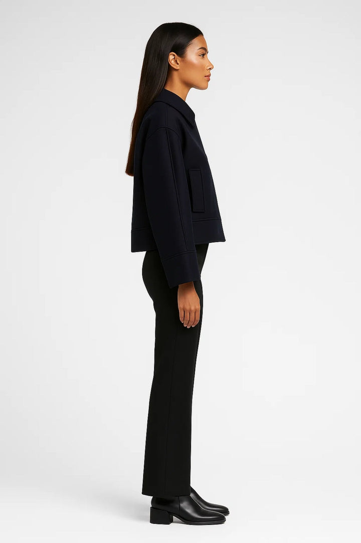Alina | Stijlvolle Korte Jas met Minimalistisch Design
