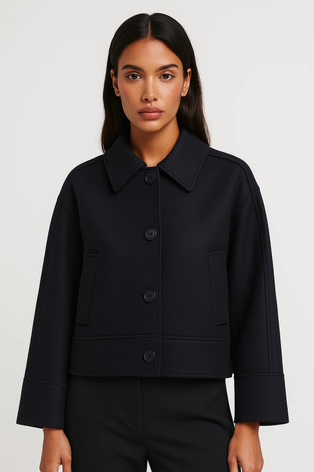 Alina | Stijlvolle Korte Jas met Minimalistisch Design