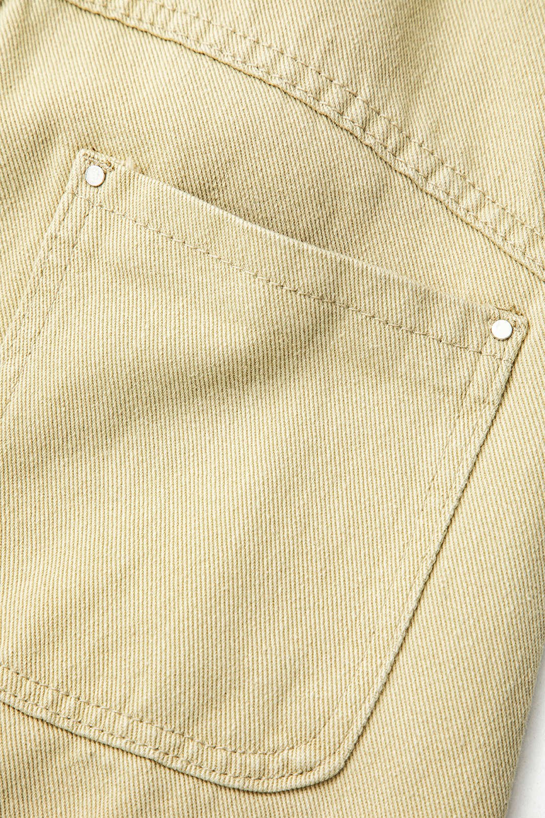 Olivia | Wide Leg Jeans met Stud Details