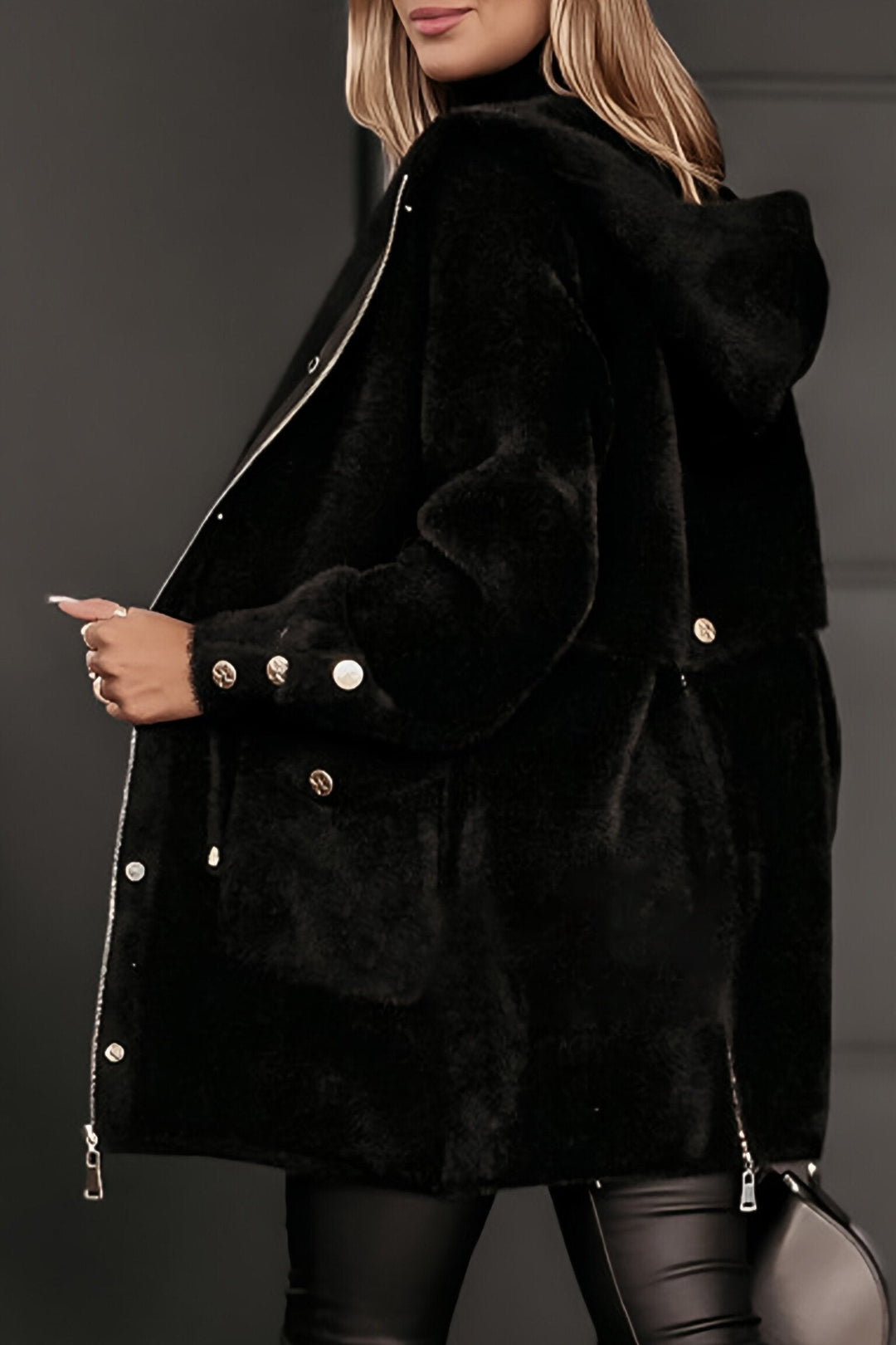 Elira | Luxe Teddy Jas met Knopen